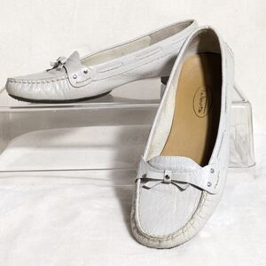 Vintage Talbots Women's Leather Driving Loafers Ecru Bone Flat Neutral Sz 7B